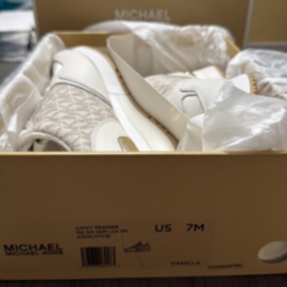 Michael Kors Livvy Mixed-Media Trainer Size 7M- MSRP $145 New in box - Picture 10 of 11